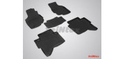 Резиновые коврики с высоким бортом для Toyota Hilux 2012-2015